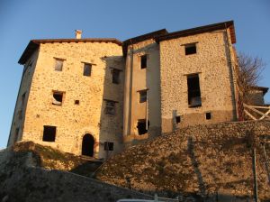 rocca di calcariola