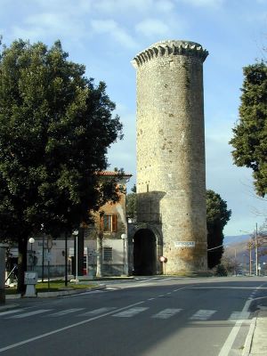 torre angioina